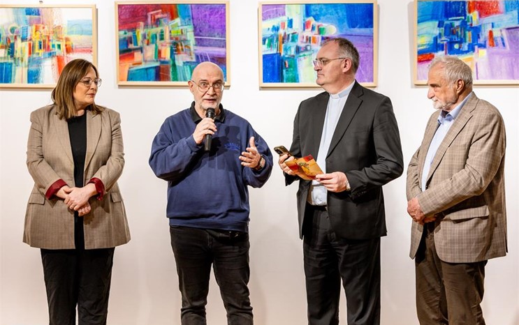 U Karlovcu otvorena izložba "Pejzaž i vedute prožete svjetlom"